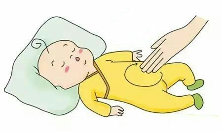 新生兒經常憋氣發(fā)力，手腳亂蹬，咋回事？